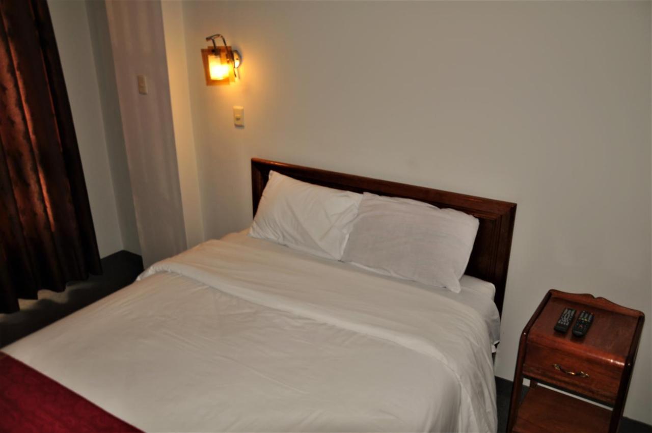 Cesar'S Hotel Peru ปูโน ภายนอก รูปภาพ